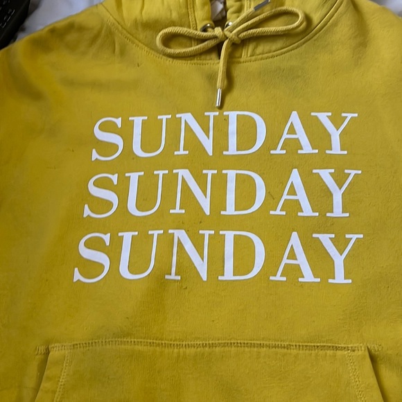 Mustard yellow 💛 Sunday hoodie - Picture 6 of 9